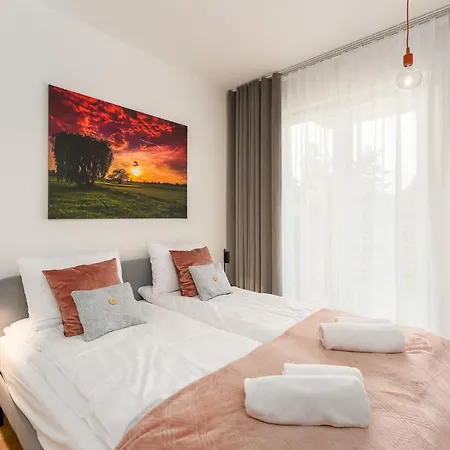 Apartament Willow Tree Surfingbird Дзьвіжино Екстер'єр фото